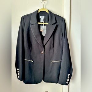 NEW Black boyfriend blazer.